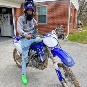 Meet your Posher, Jason